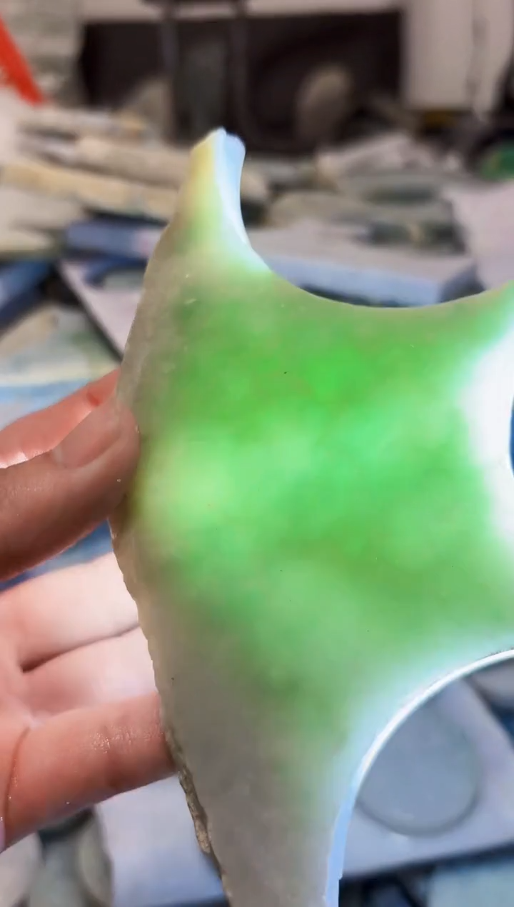 【闪购商品】翡翠颈饰未镶嵌A货白文1326