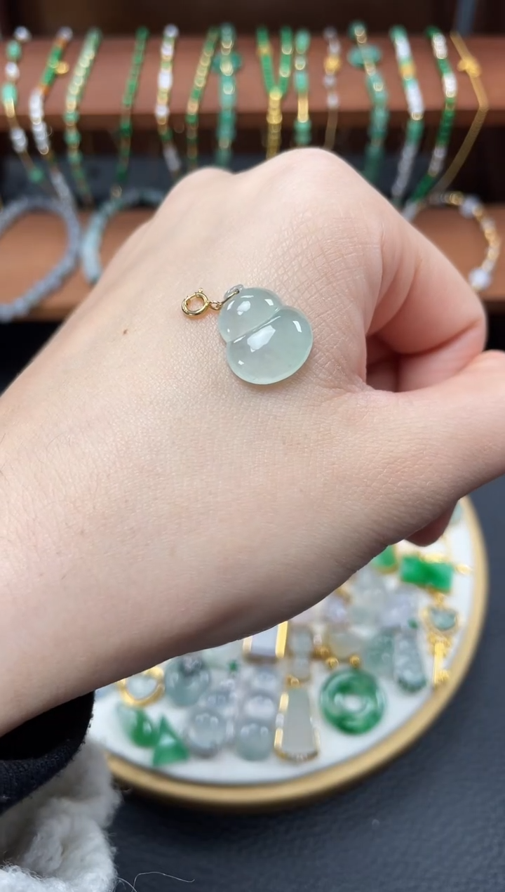【闪购商品】翡翠吊坠(不含链)18K金镶嵌一个   JK125