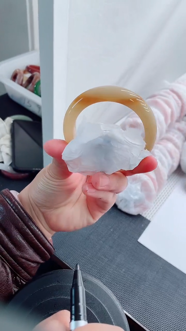 未镶嵌手镯石英质玉172-56-57