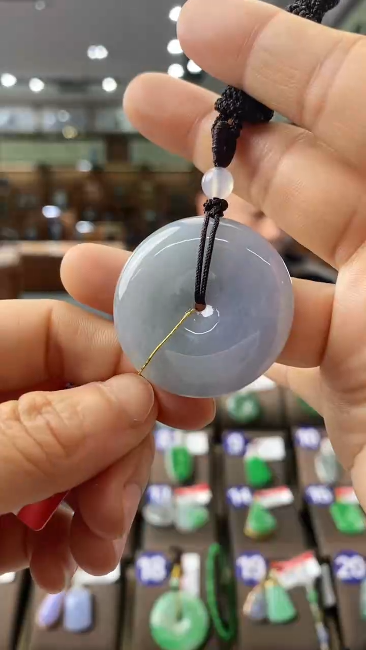 【闪购商品】翡翠颈饰未镶嵌平安扣