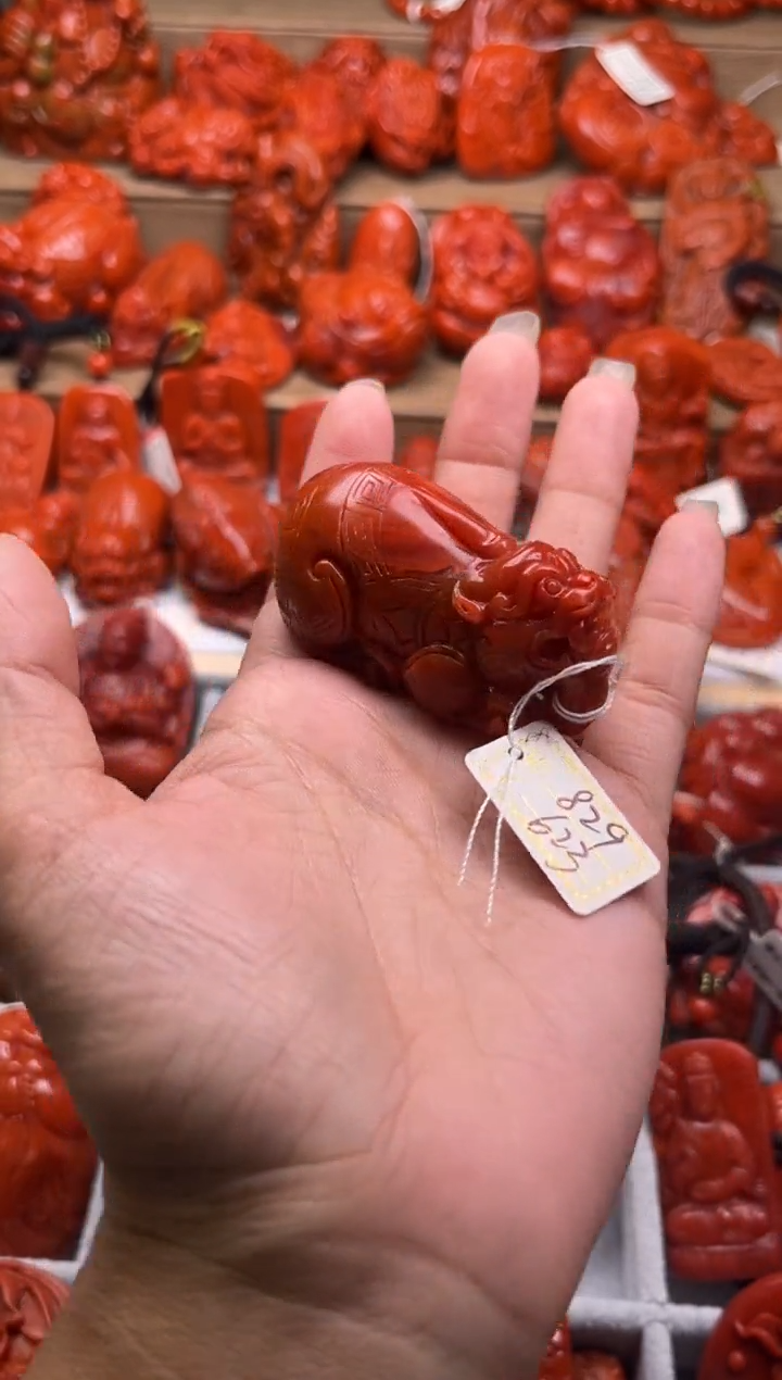 【闪购商品】南红玛瑙珠宝奇石未镶嵌829