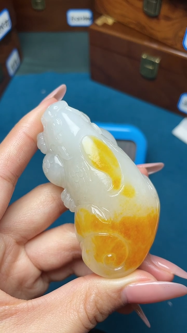 【闪购商品】和田玉把件未镶嵌和田玉