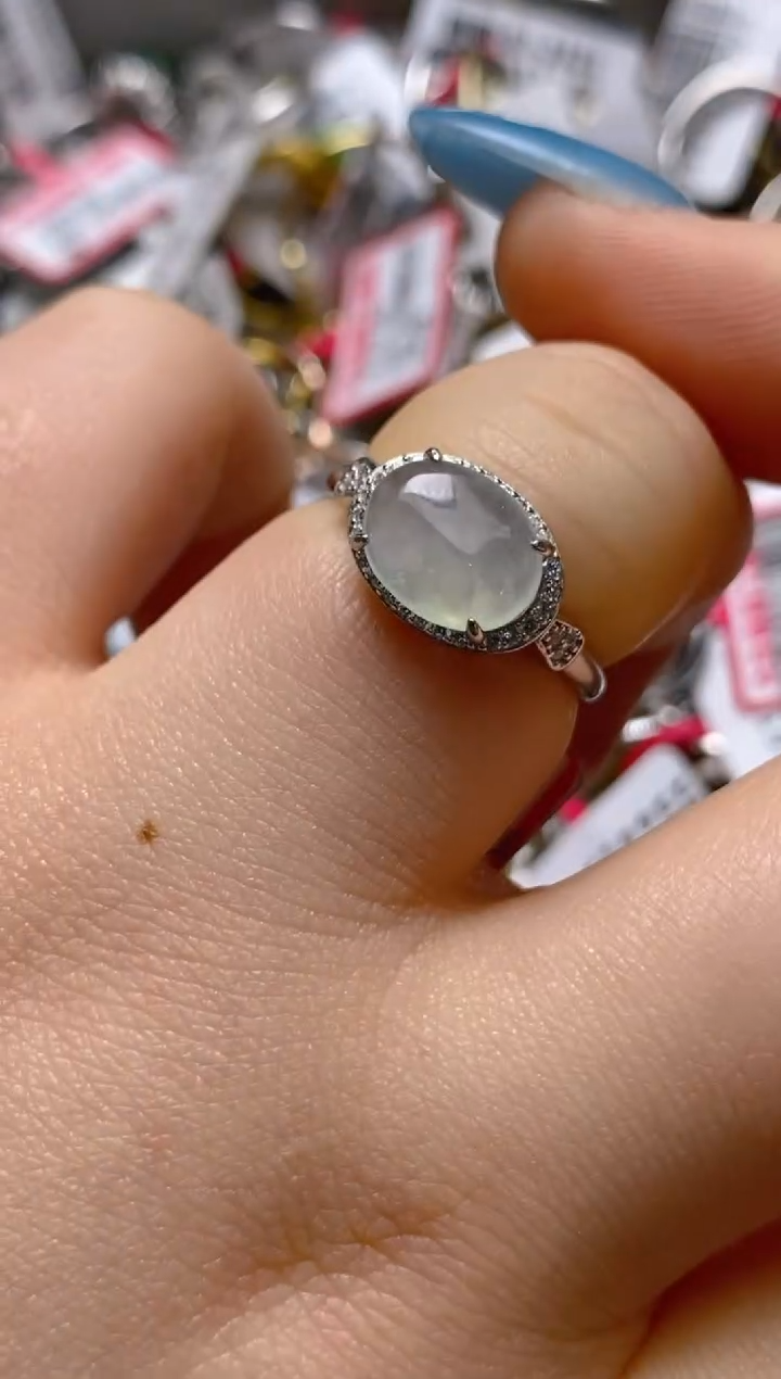 银S925镶嵌戒指翡翠百内无证书