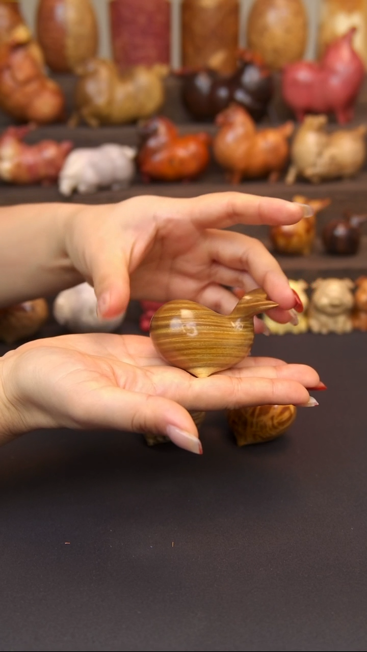 交趾黄檀（大红酸枝）愈创木鲸鱼