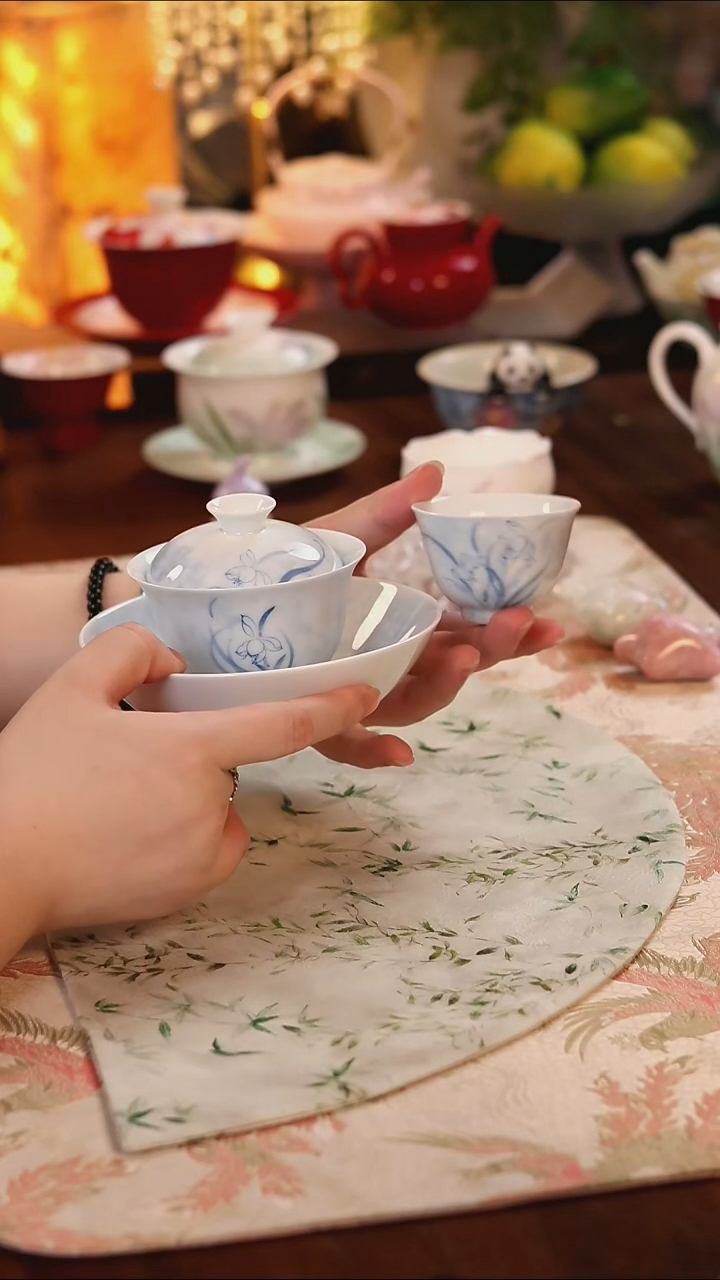 染蓝水仙哈哈哈哈哈哈哈