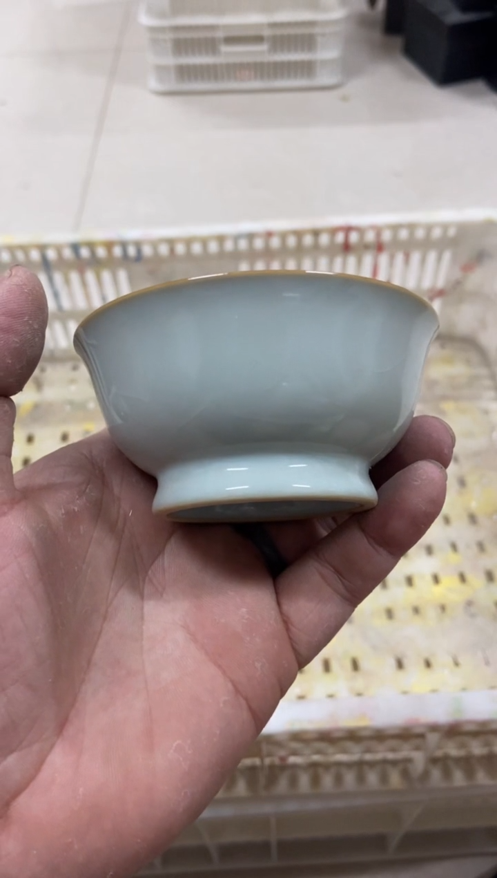 无运费险有瑕疵的摄影的产品有使用过的痕迹有点脏介意勿拍