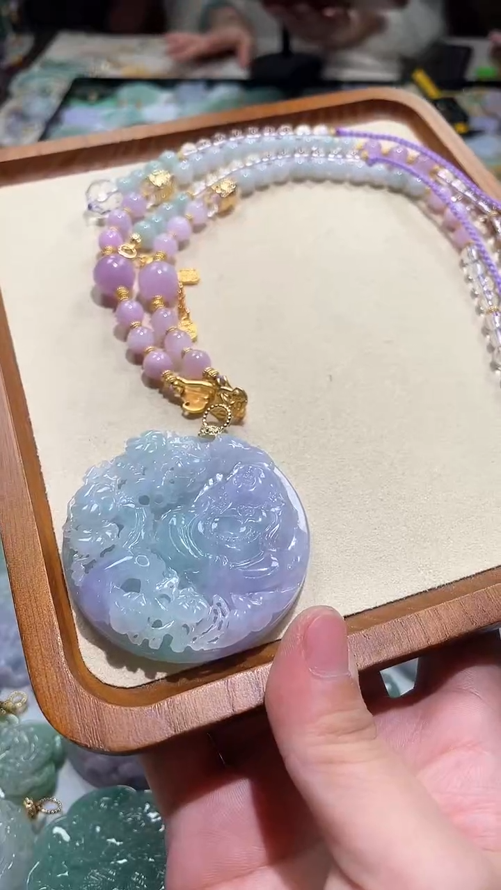 【闪购商品】翡翠颈饰未镶嵌吊坠
