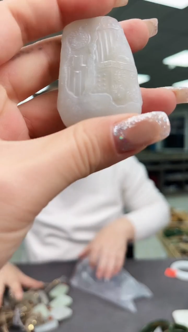 颈饰未镶嵌和田玉b12