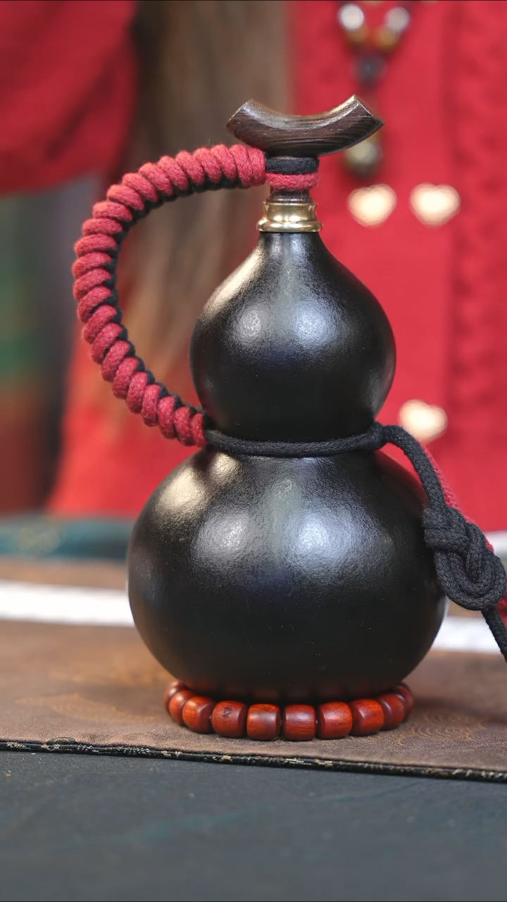 【闪购商品】WX242大漆酒葫芦不包手串及旋转底座