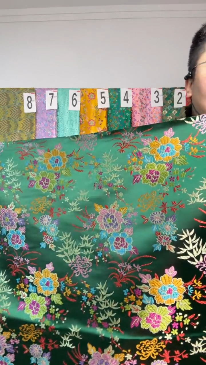 混纺织锦缎  长度 60