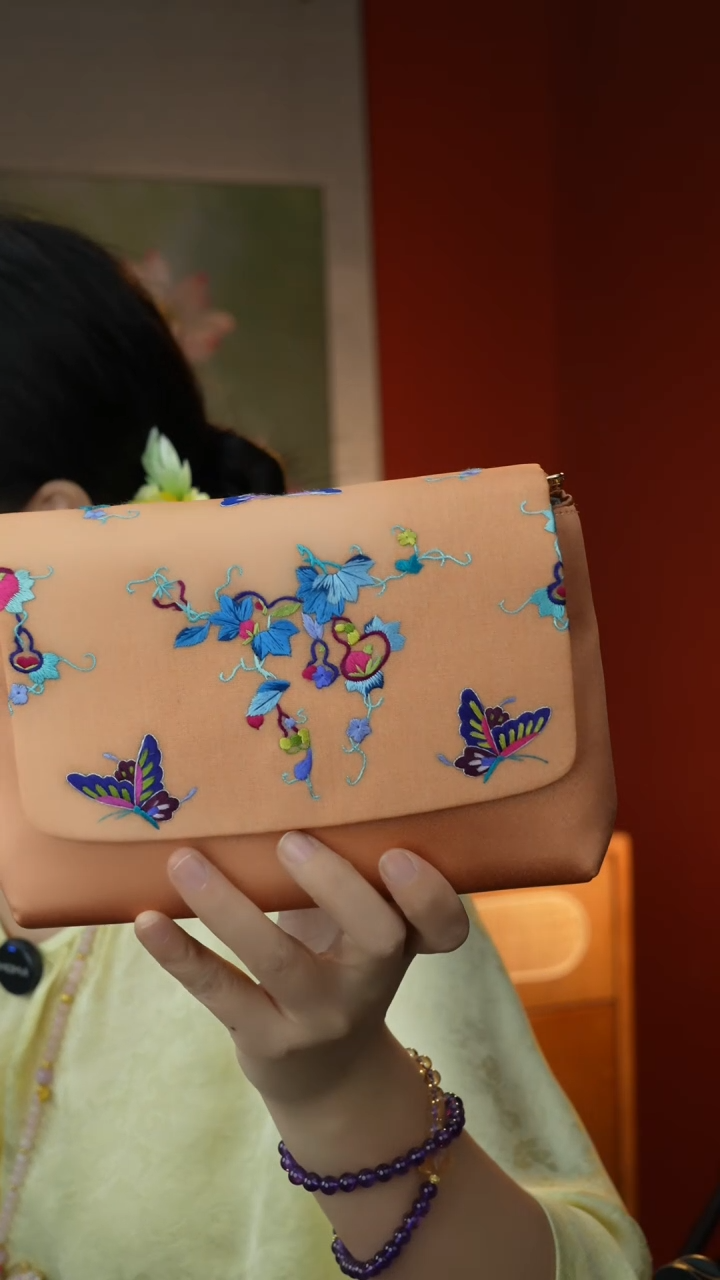 刺绣纯手工非遗国风饰品 