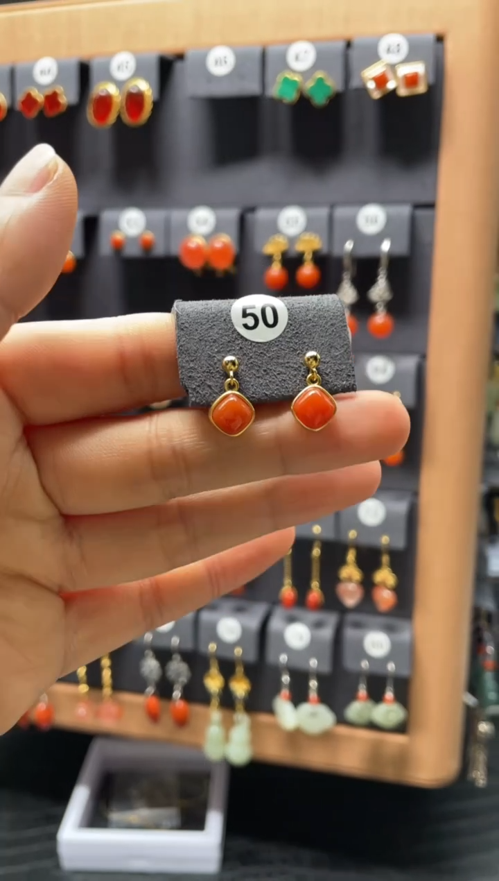 【闪购商品】南红玛瑙耳饰银S925镶嵌0050