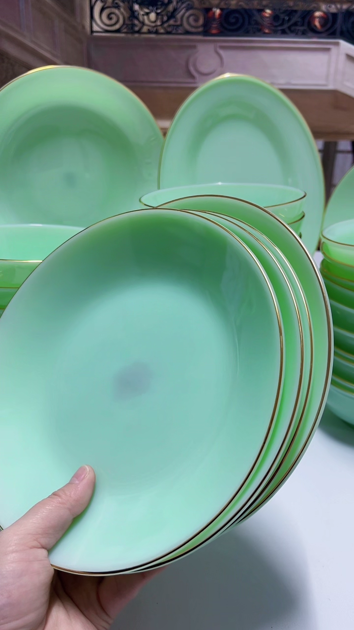 【闪购商品】1 8英寸深盘4个  玉瓷【贝美