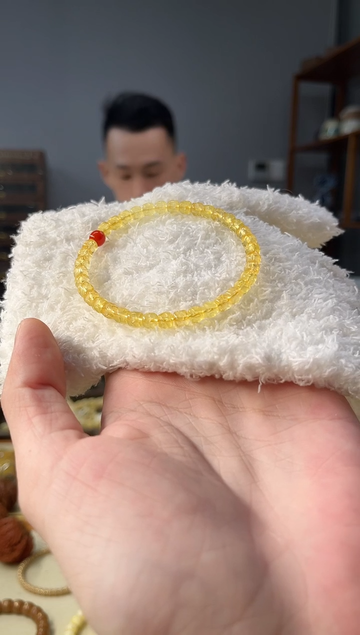 裸石琥珀未镶嵌渐**远琥珀蜜蜡