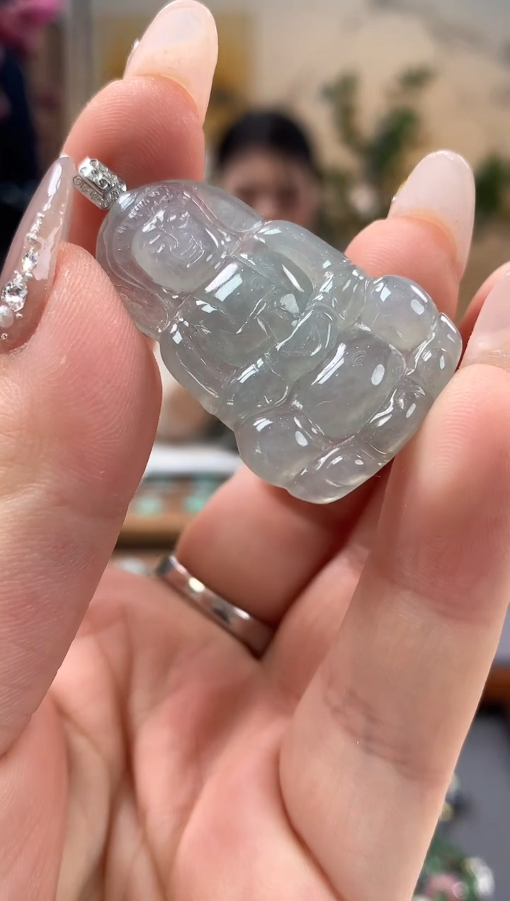 【闪购商品】翡翠吊坠(不含链)18K金镶嵌观音