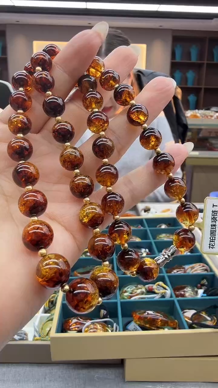 琥珀颈饰未镶嵌89秒拍号 假一罚三 