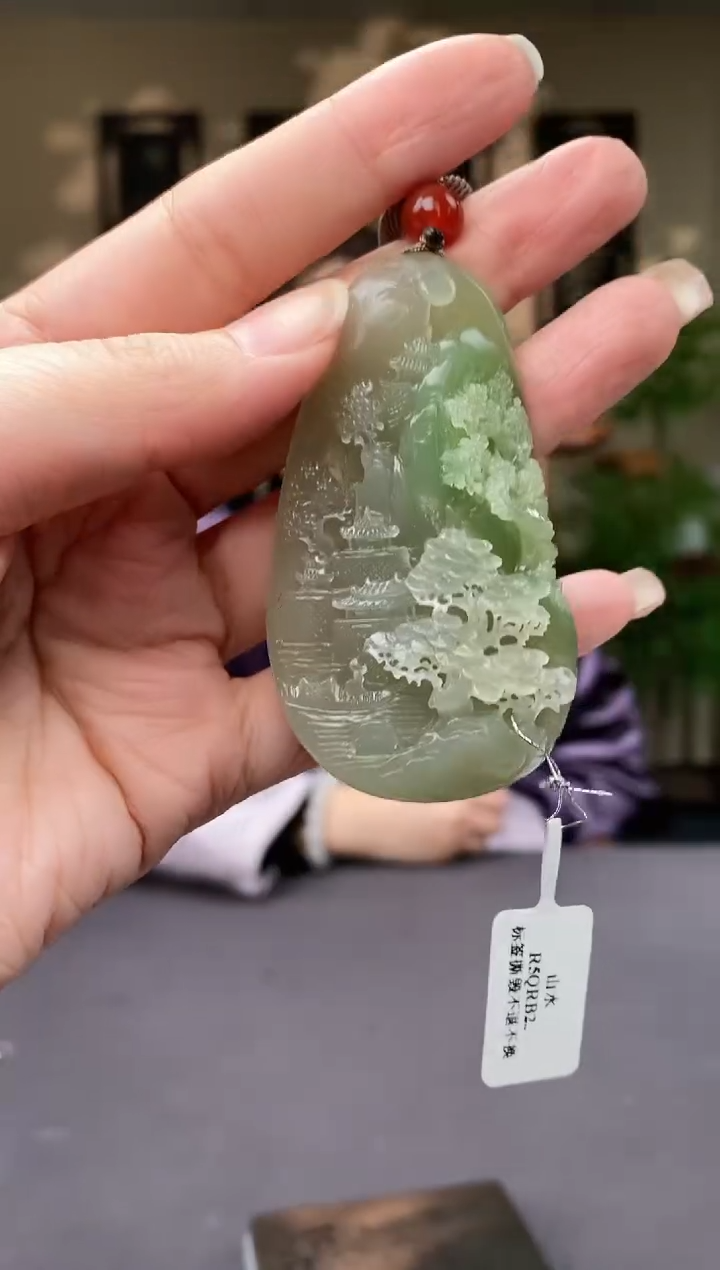 【闪购商品】和田玉未镶嵌颈饰C282