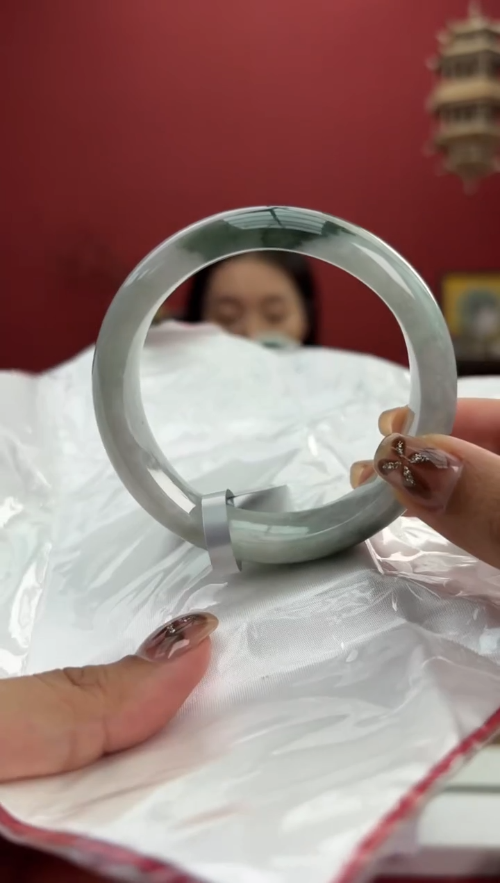 【闪购商品】翡翠手镯未镶嵌4手镯