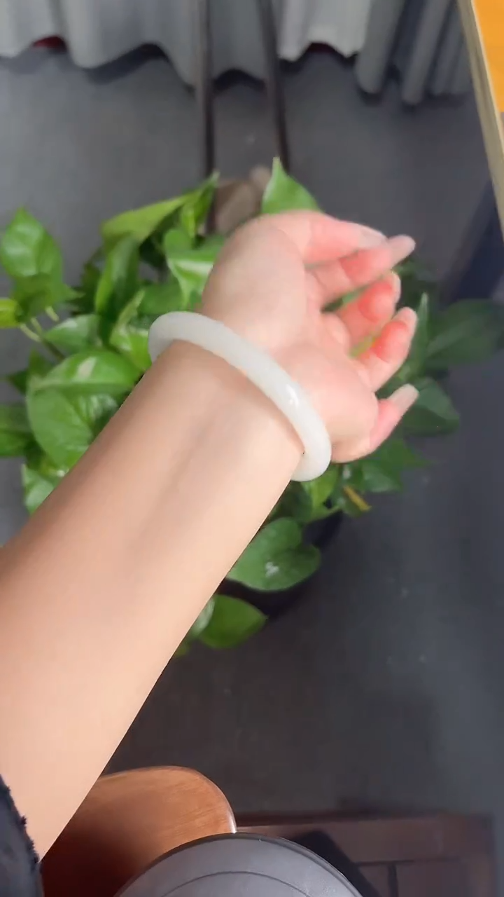 和田玉手镯未镶嵌99-4-61