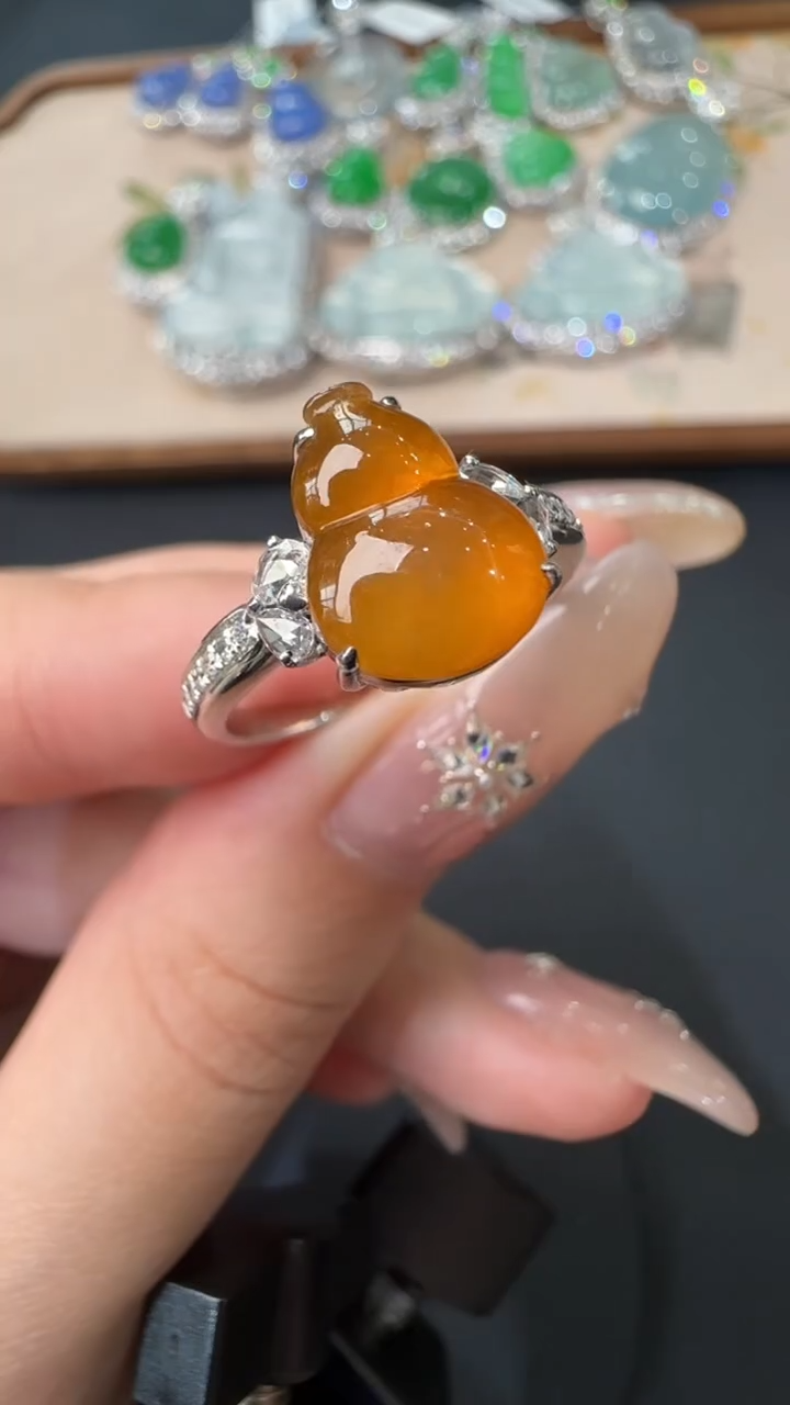 【闪购商品】翡翠戒指18K金镶嵌戒指69