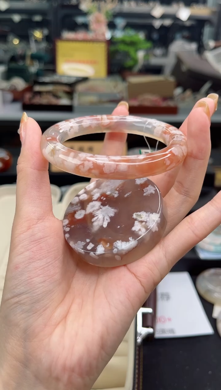 【闪购商品】石英质玉手镯未镶嵌58圈口（赠品镯心）S907831