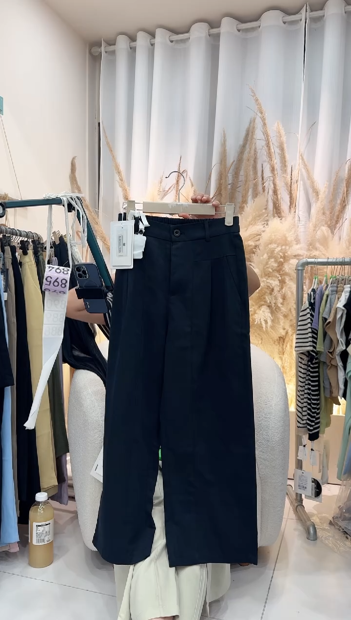 L码东阳市嘉霆服装店个体店