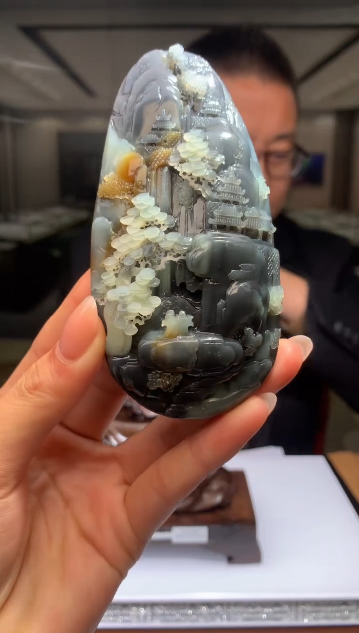 【闪购商品】定制和田玉Boss阳天然和田玉（拍一发一）