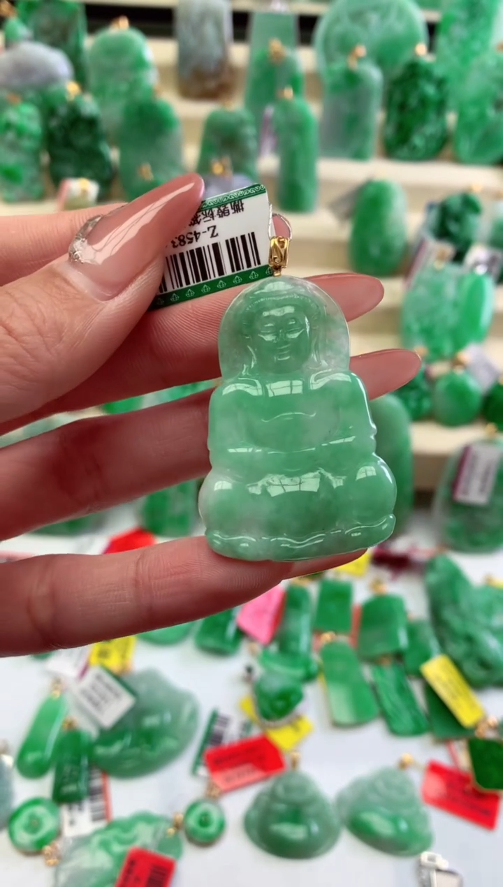 【闪购商品】翡翠吊坠(不含链)18K金镶嵌挂件