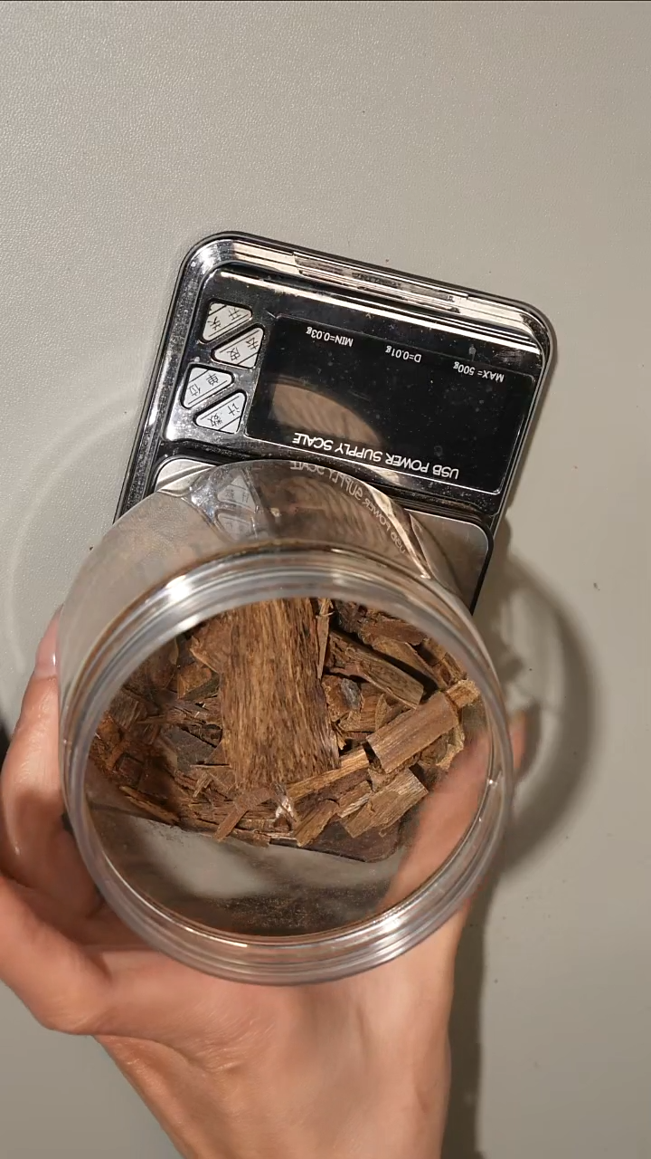 沉香吊坠步***停文莱车珠料18.8克