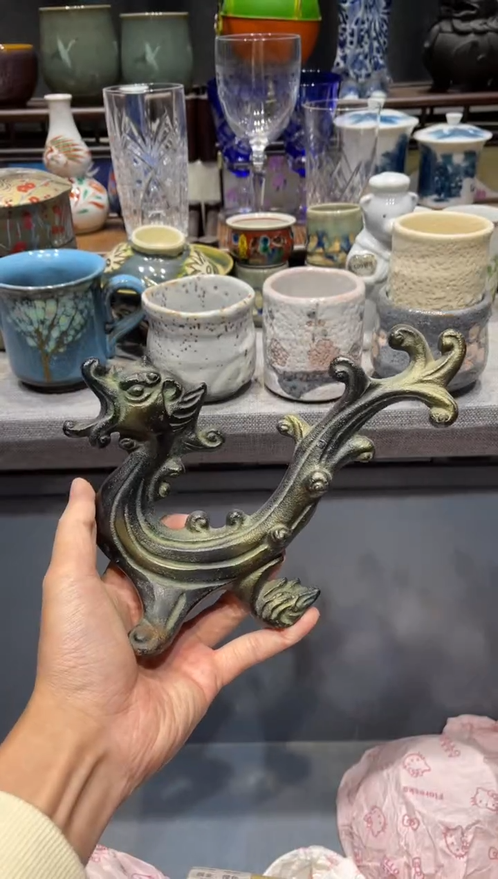 瓷片铸铁生肖龙摆件