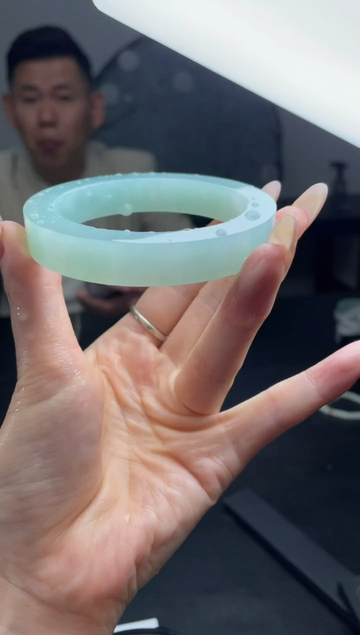 【闪购商品】定制翡翠手镯未镶嵌DDJ22365