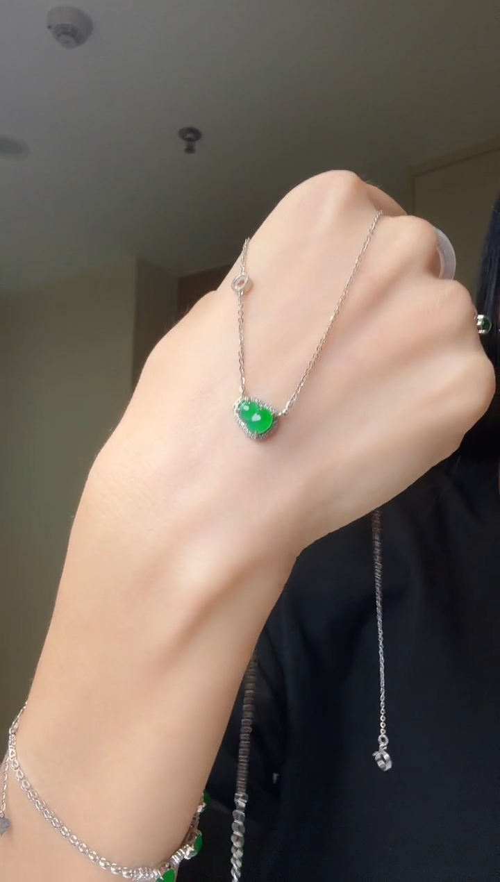 翡翠银S925镶嵌套链天然翡翠套链