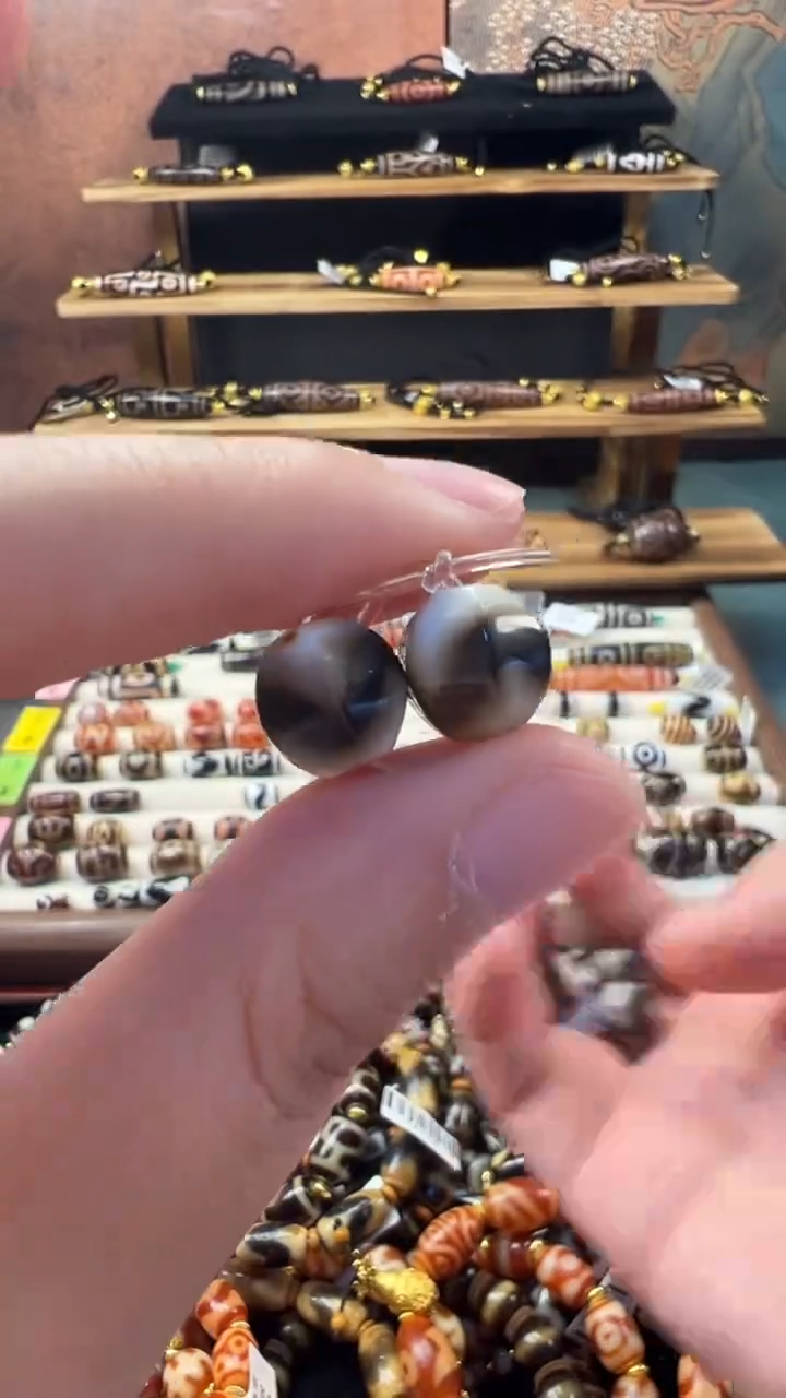 玛瑙/玉髓（覆膜）颈饰未镶嵌136.(微瑕)