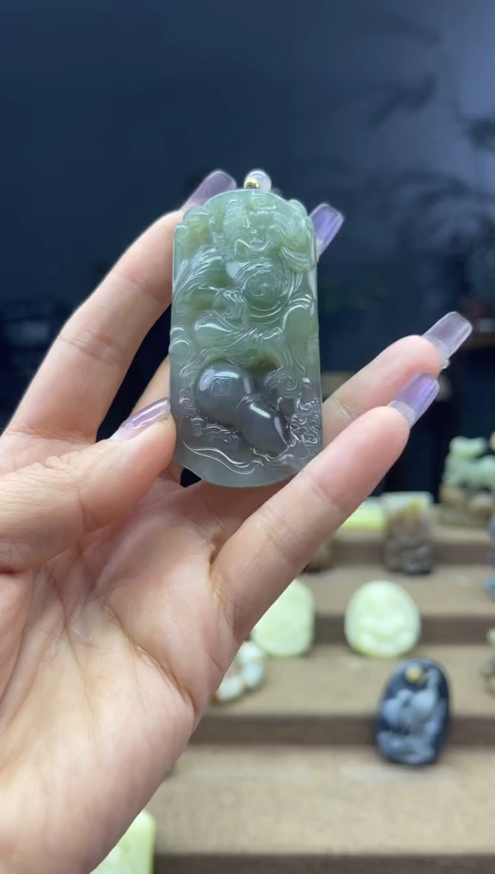 颈饰未镶嵌和田玉1