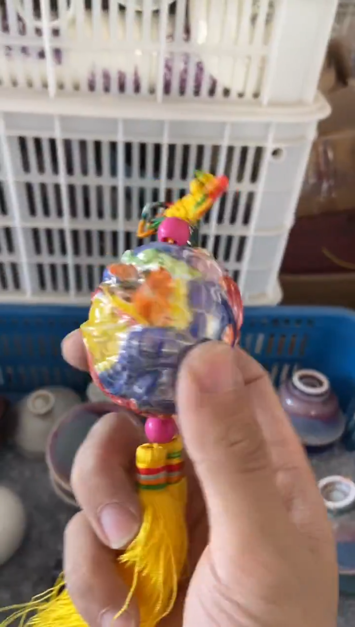 无运费险有瑕疵的摄影的产品有使用过的痕迹有点脏介意勿拍