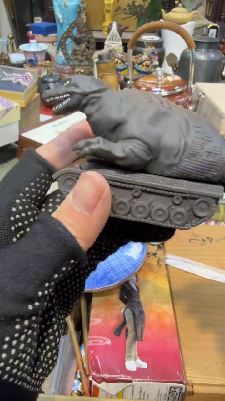 塑料中古艺术工艺美术品