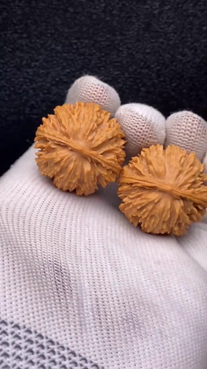 【闪购商品】文玩核桃把件小刺猬