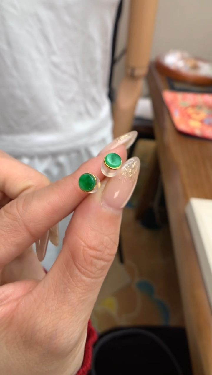 【闪购商品】翡翠耳饰18K金镶嵌耳钉