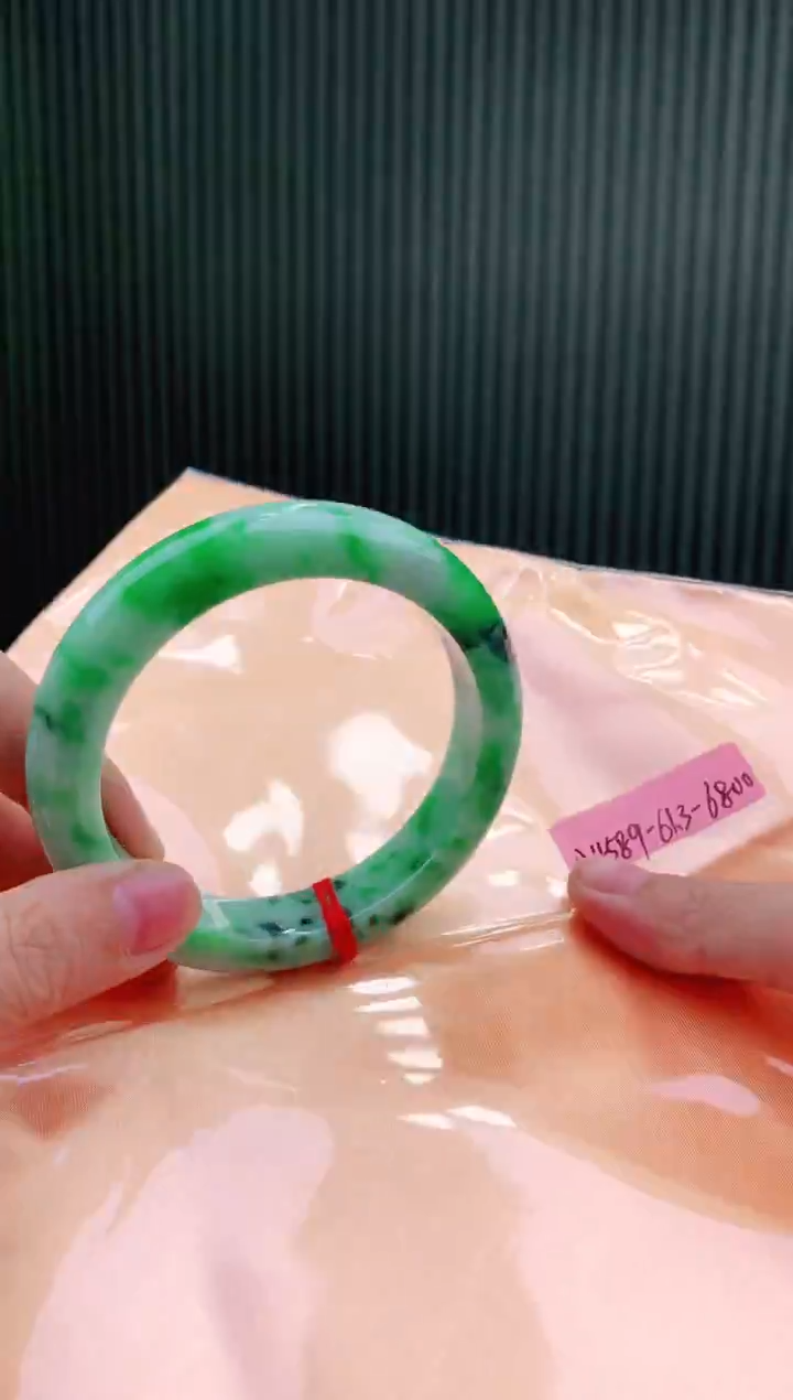 未镶嵌手镯翡翠111