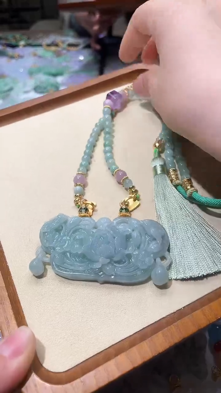 【闪购商品】翡翠颈饰未镶嵌吊坠