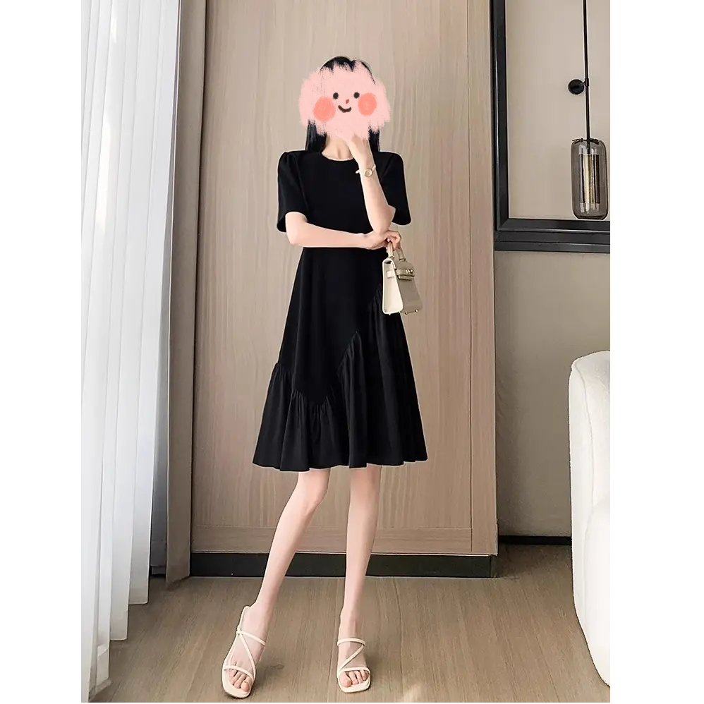 小个子赫本风黑色连衣裙女夏2025新款高级感法式气质显瘦a字裙子
