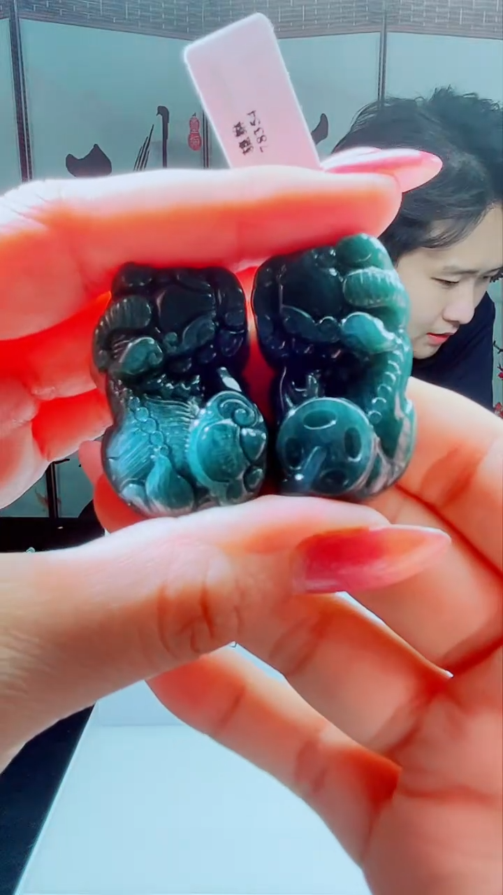 翡翠未镶嵌颈饰多样性发货只发一件