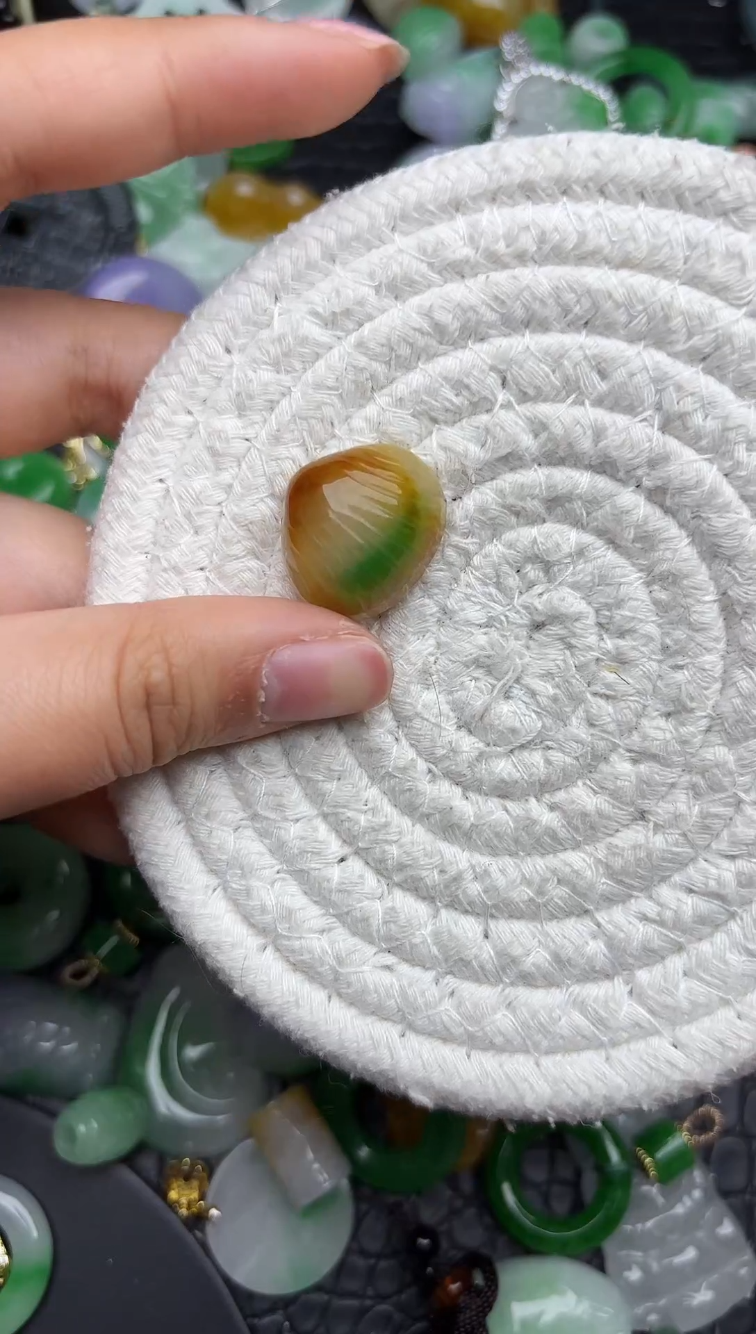 颈饰未镶嵌翡翠缅甸翡翠吊坠