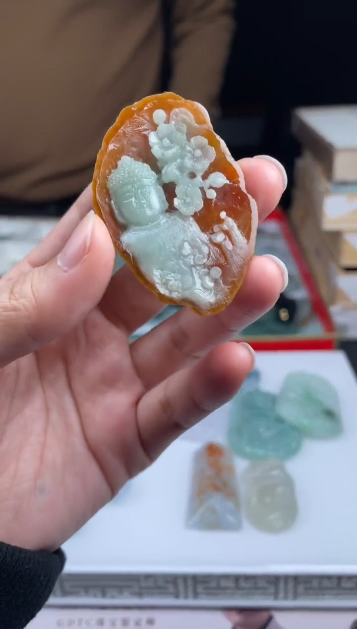 【闪购商品】定制翡翠未镶嵌01-12HDJT0129509