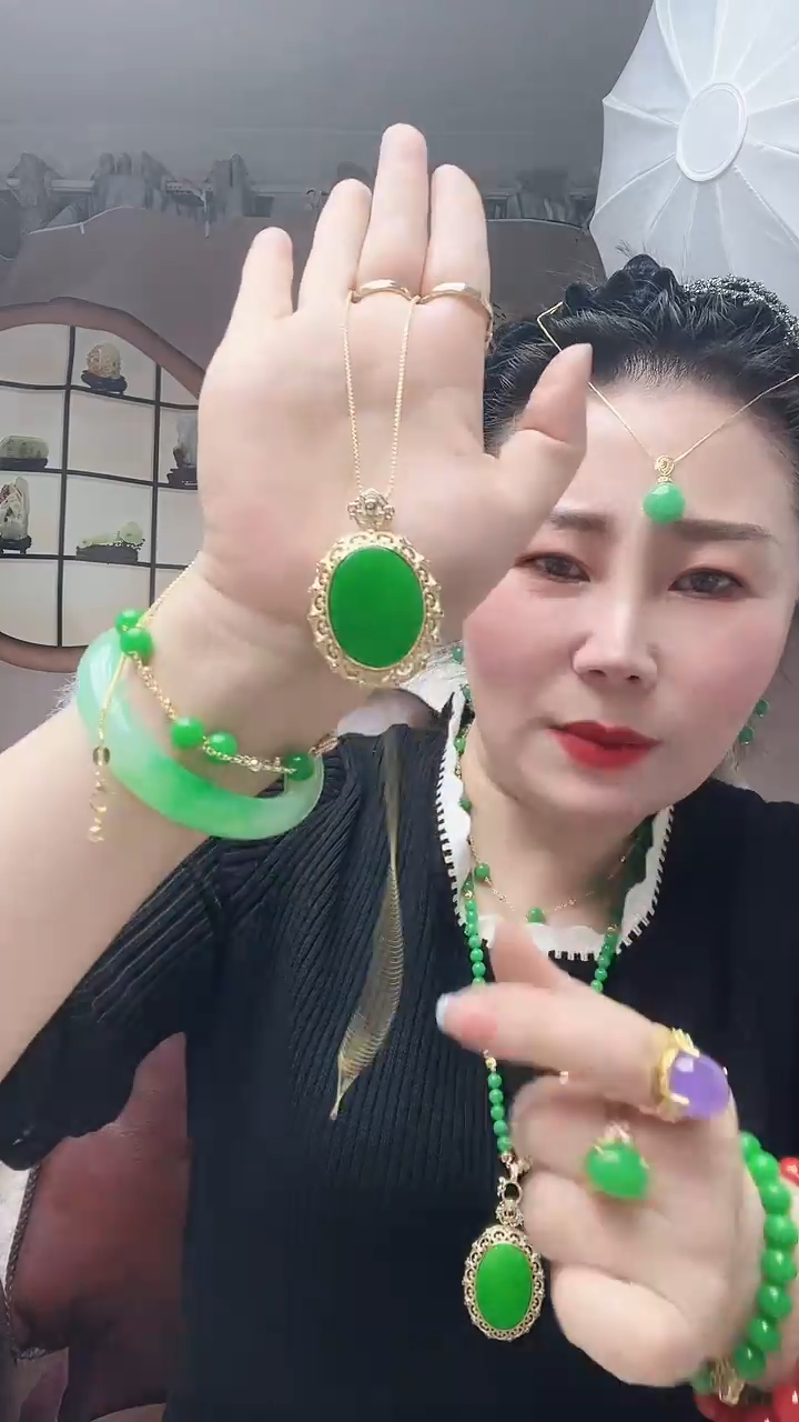 【闪购商品】翡翠颈饰14K金镶嵌F1号