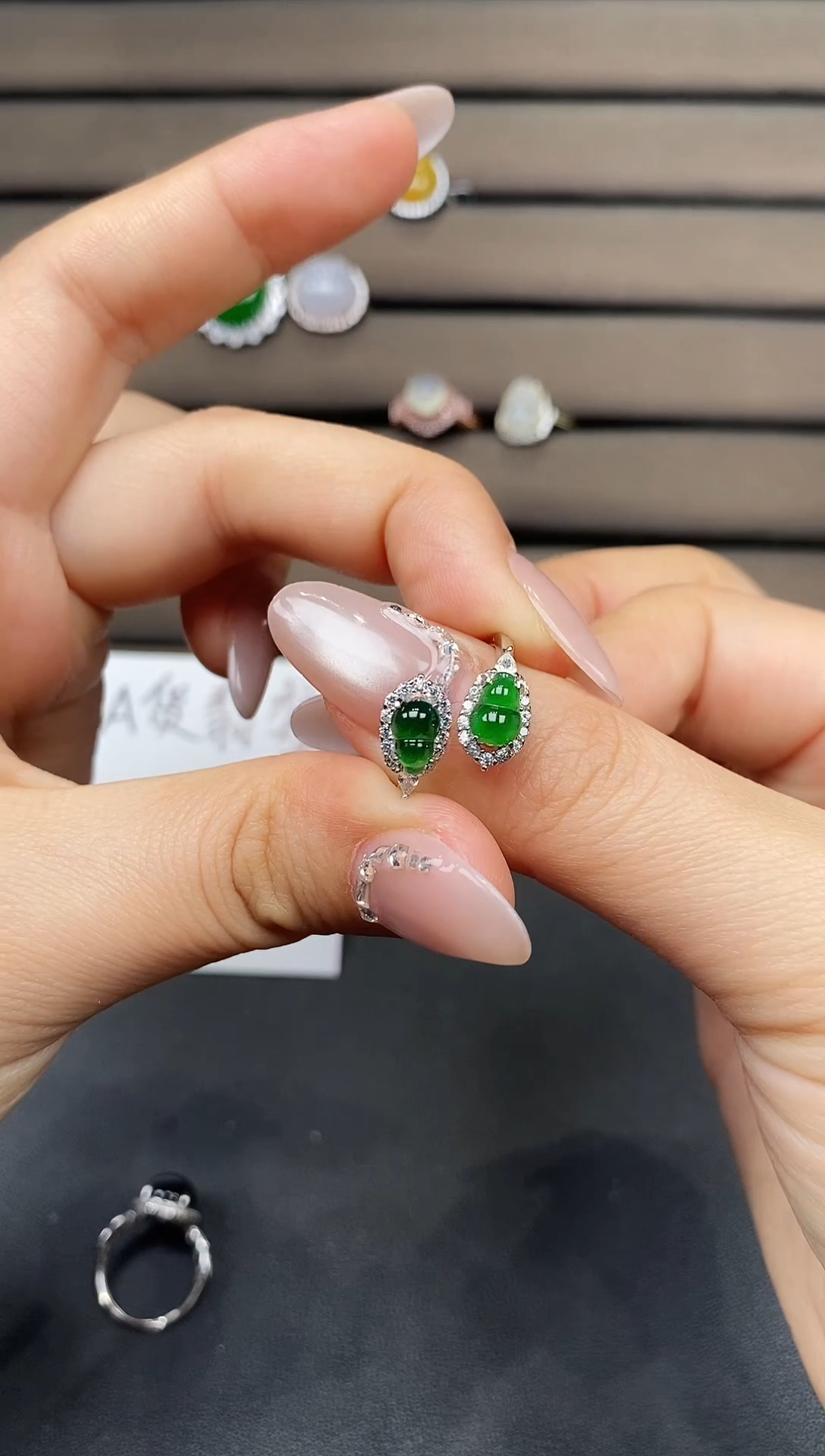 银S925镶嵌戒指翡翠111