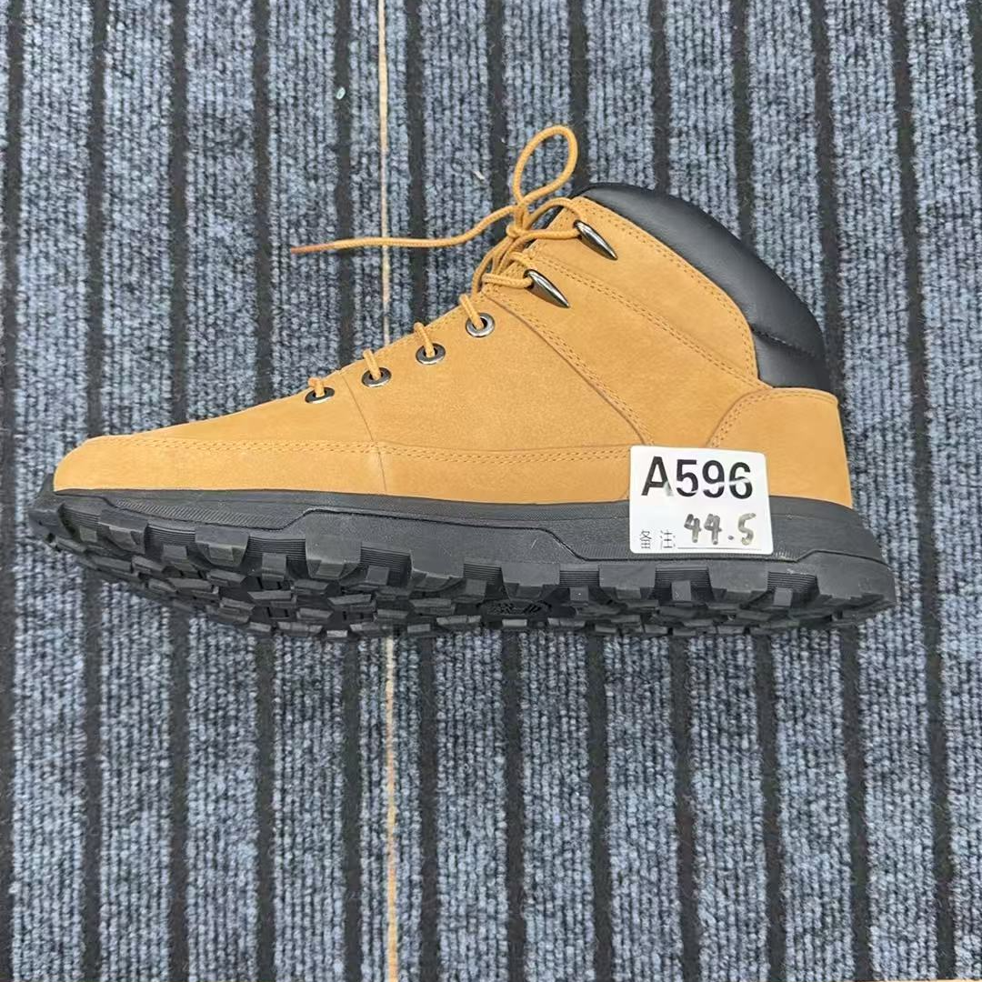 男女户外休闲鞋a596