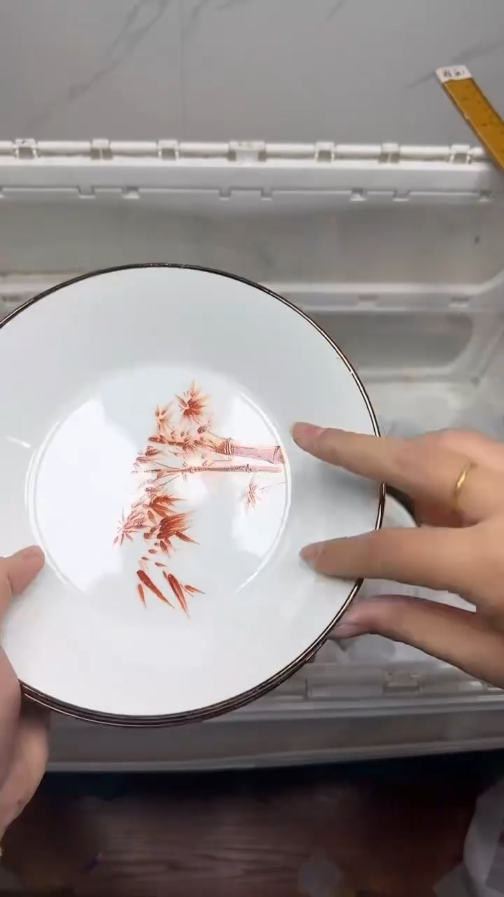 【闪购商品】1621回流瓷器默认微瑕，18.8包邮