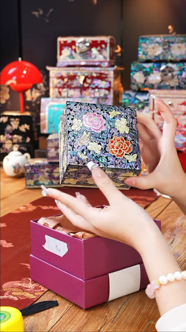 【闪购商品】瓷片豆包儿推荐饰品摆件