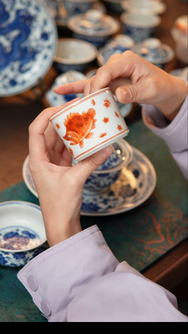 茶具矾红鲑鱼主人杯